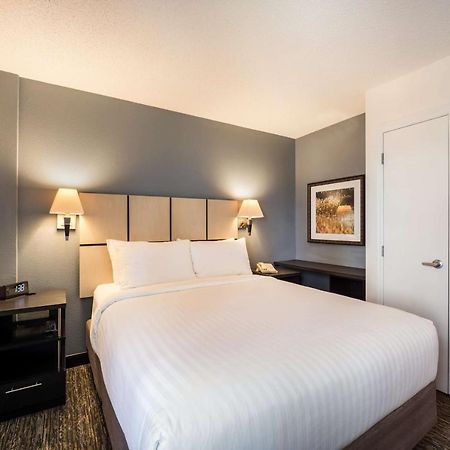 Sonesta Simply Suites أرلينغتون المظهر الخارجي الصورة